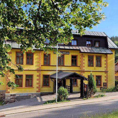 Penzion Adelka Janské Lázně Buitenkant foto