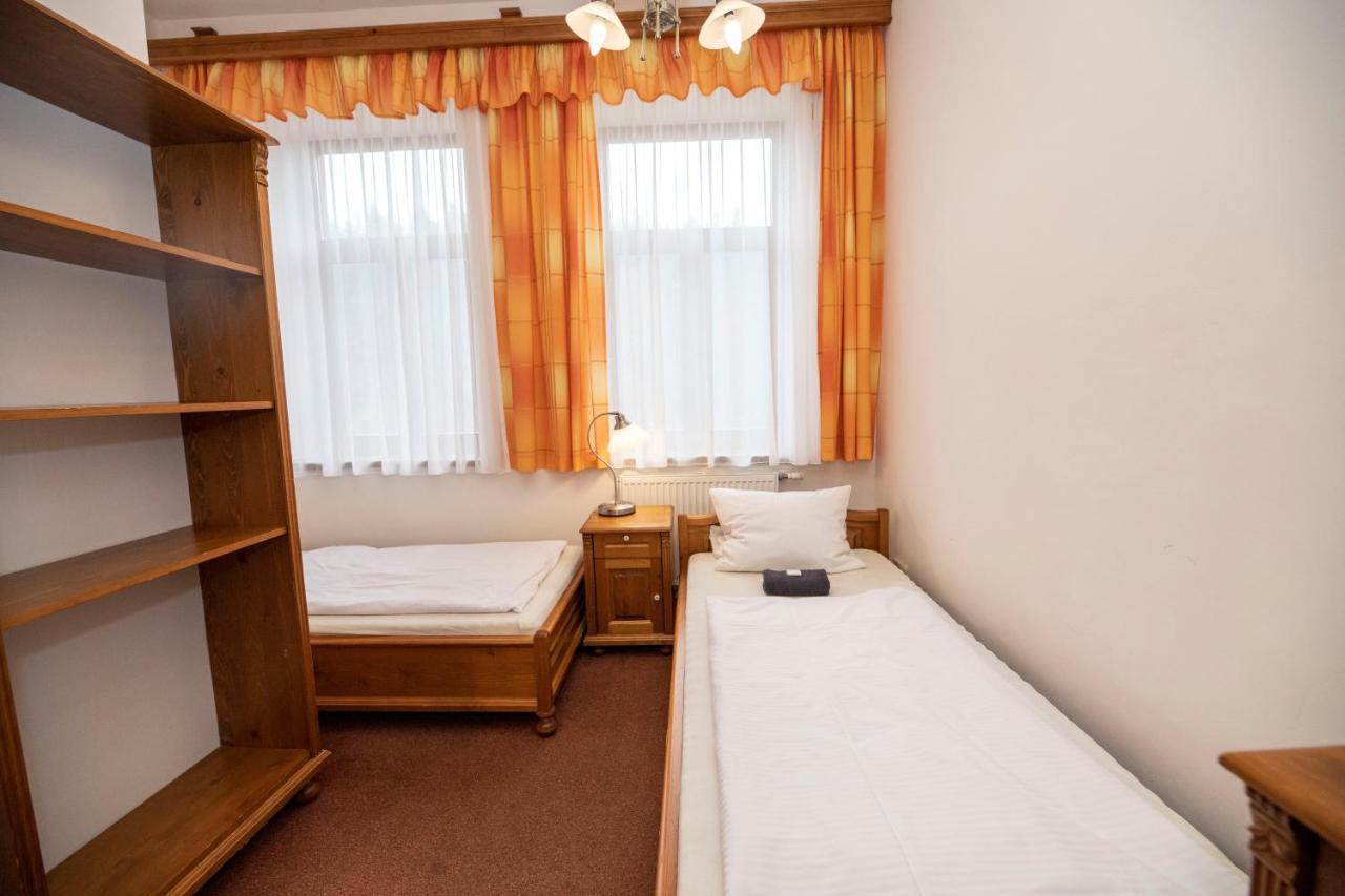 Penzion Adelka Janské Lázně Buitenkant foto